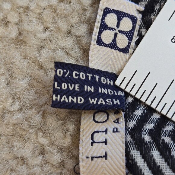 Inoui Editions Silk/Cotton Scarf Black Grey Tan Inouitoosh Inoui Paris - Picture 9 of 10